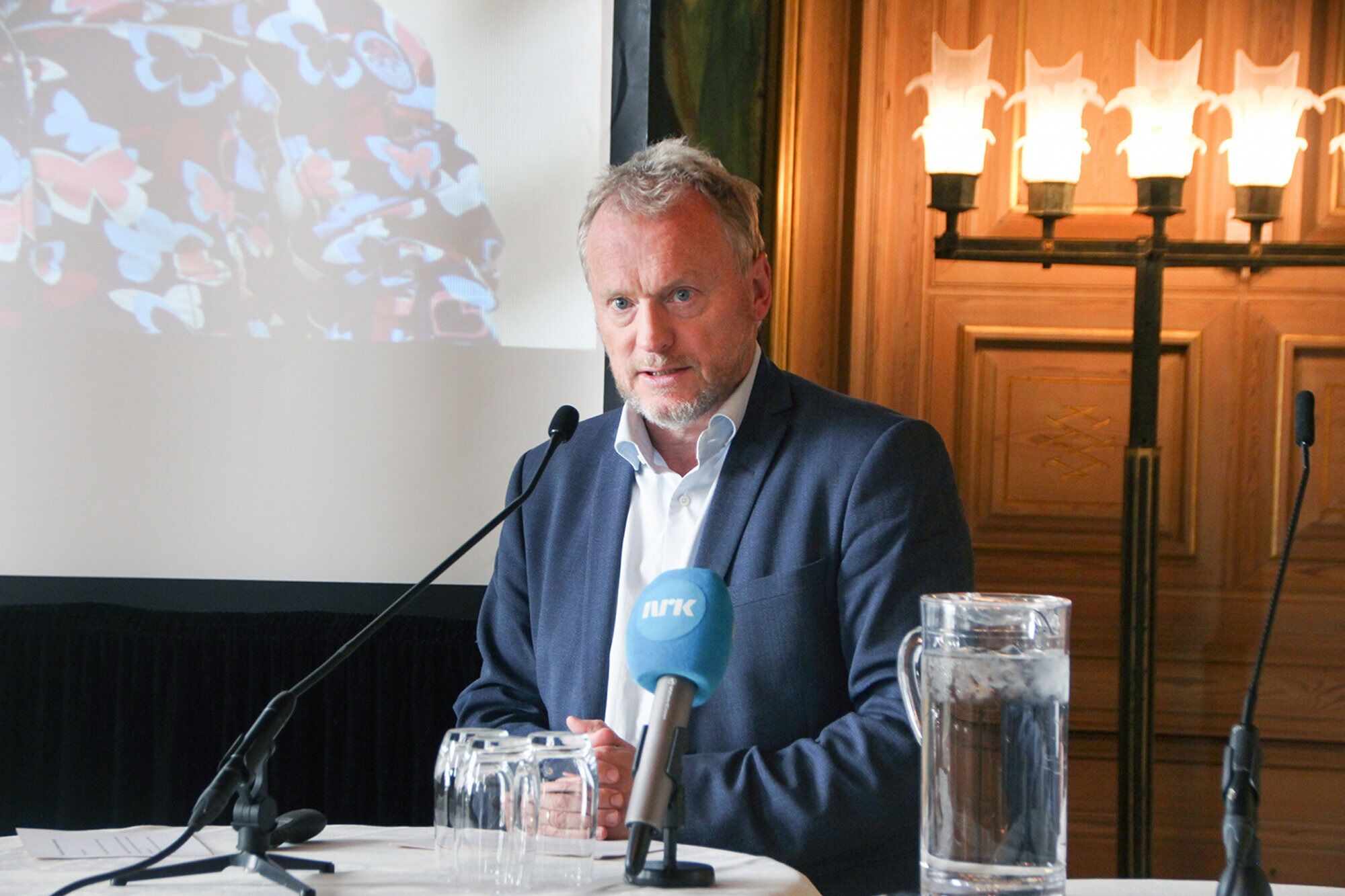 SAMMENLIGNER MED OLJEKRISA: Byrådsleder Raymond Johansen (Ap) viser til at arbeidsledigheten i Groruddalen nå er høyere enn under oljekrisa på Vestlandet - og mener regjeringens korona-pakker bør ta høyde for dette. Foto: