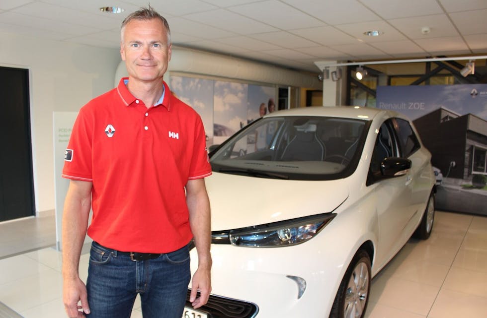 HAR TROEN: PR- og markedssjef for Renault og Dacia i Norge, Roger Andersen, spår en positiv fremtid for el- og hybridbil. Foto: