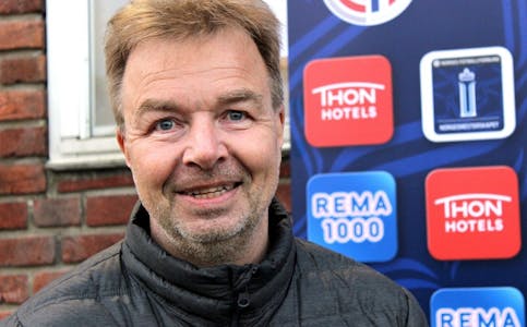 NEDSKALERER BALLEN: Lars Tjærnås går inn i trenerteamet til Vestli ILs håndballherrer. Foto: