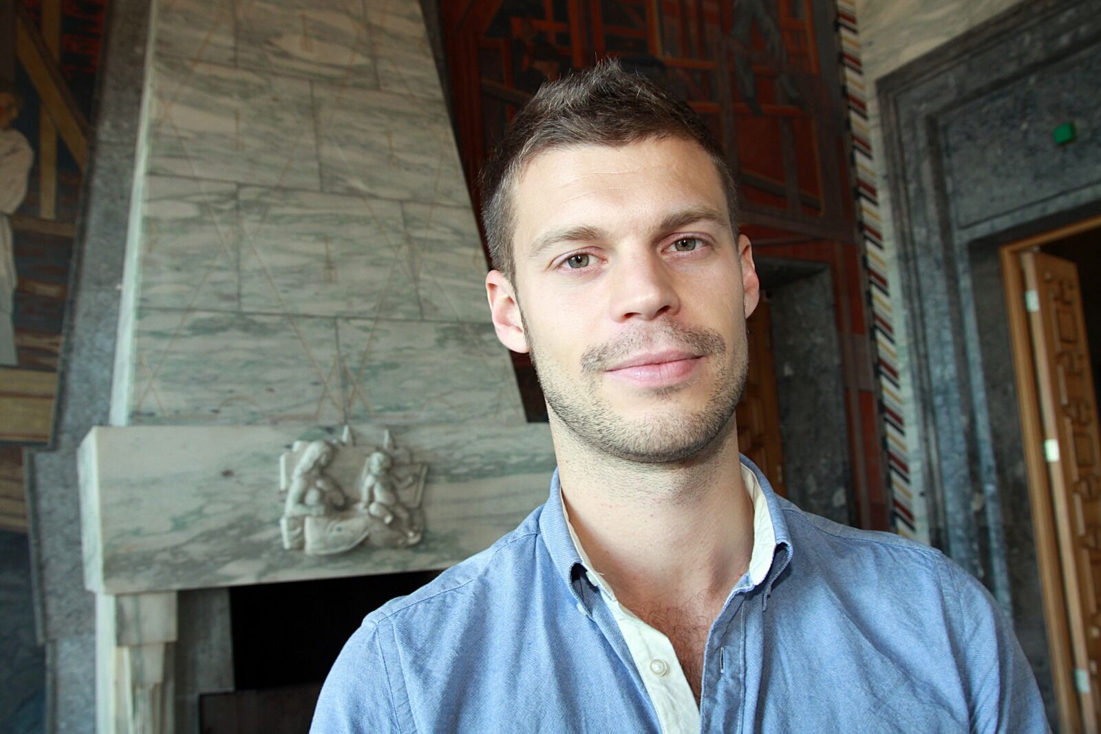 IKKE FORNØYD: Bjørnar Moxnes (R) kaller Espira for barnehagebaroner og mener de kun etablerer barnehager for å ta profitt.  Foto: