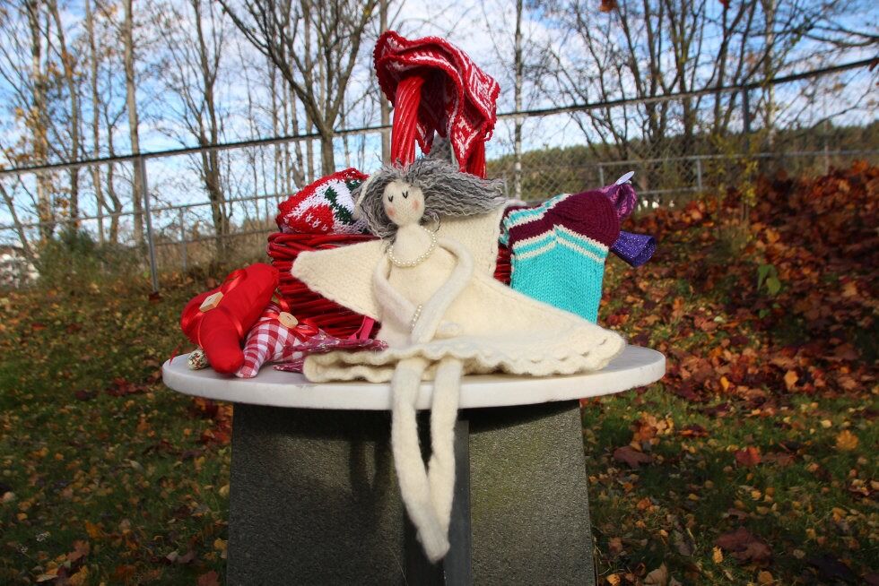 MYE Å BY PÅ: Julemarkedet til Groruddalen revmatikerforening har mye artig å by på. Foto: