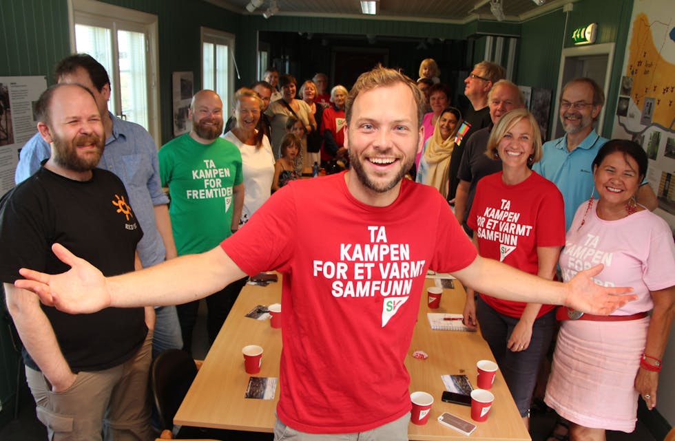 TOK TUREN TIL GRORUD: SV-leder Audun Lysbakken fikk full støtte av sine egne da han møtte opp for å motivere lokallagene i Groruddalen.  Foto: