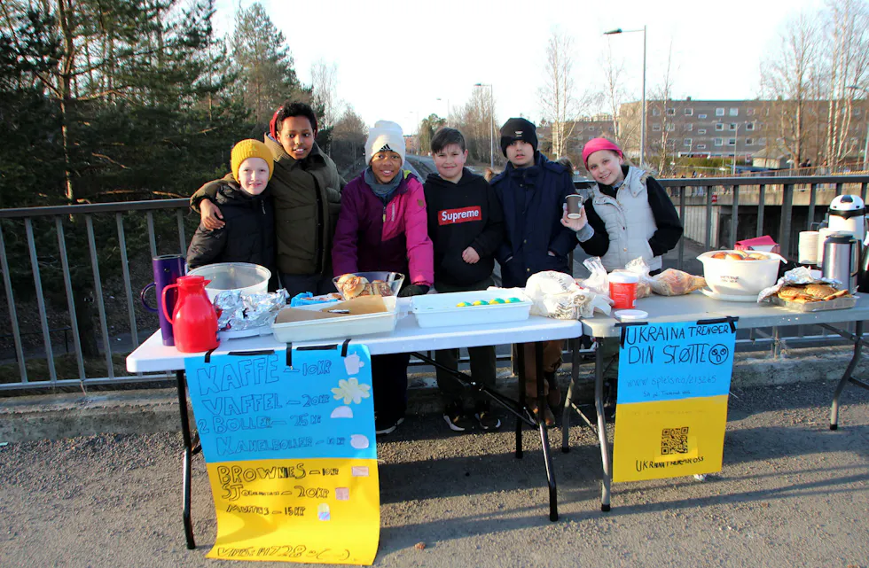 INNSAMLINGER: Her ved Trosterud skole. Foto: Martine Myhre