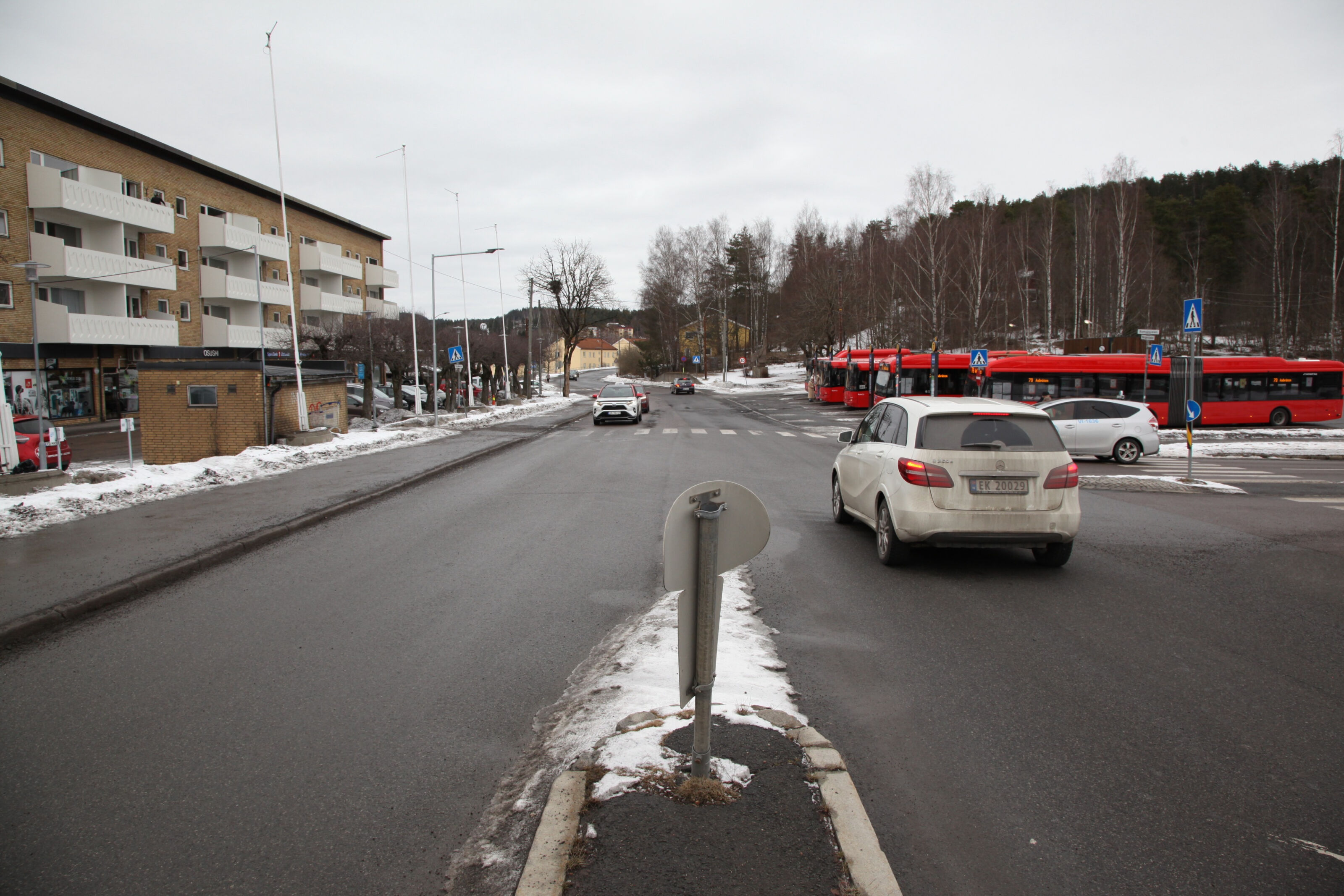 Bygg Lokk Over Trondheimsveien. Legg Ny Plan For Grorud Sentrum Død!