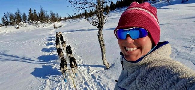 FØRSTE GANG: Kathrine Søberg står i dag på startstreken i Alta. En drøm hun har hatt i mange år og jobbet målrettet mot i fem år. Foto: privat