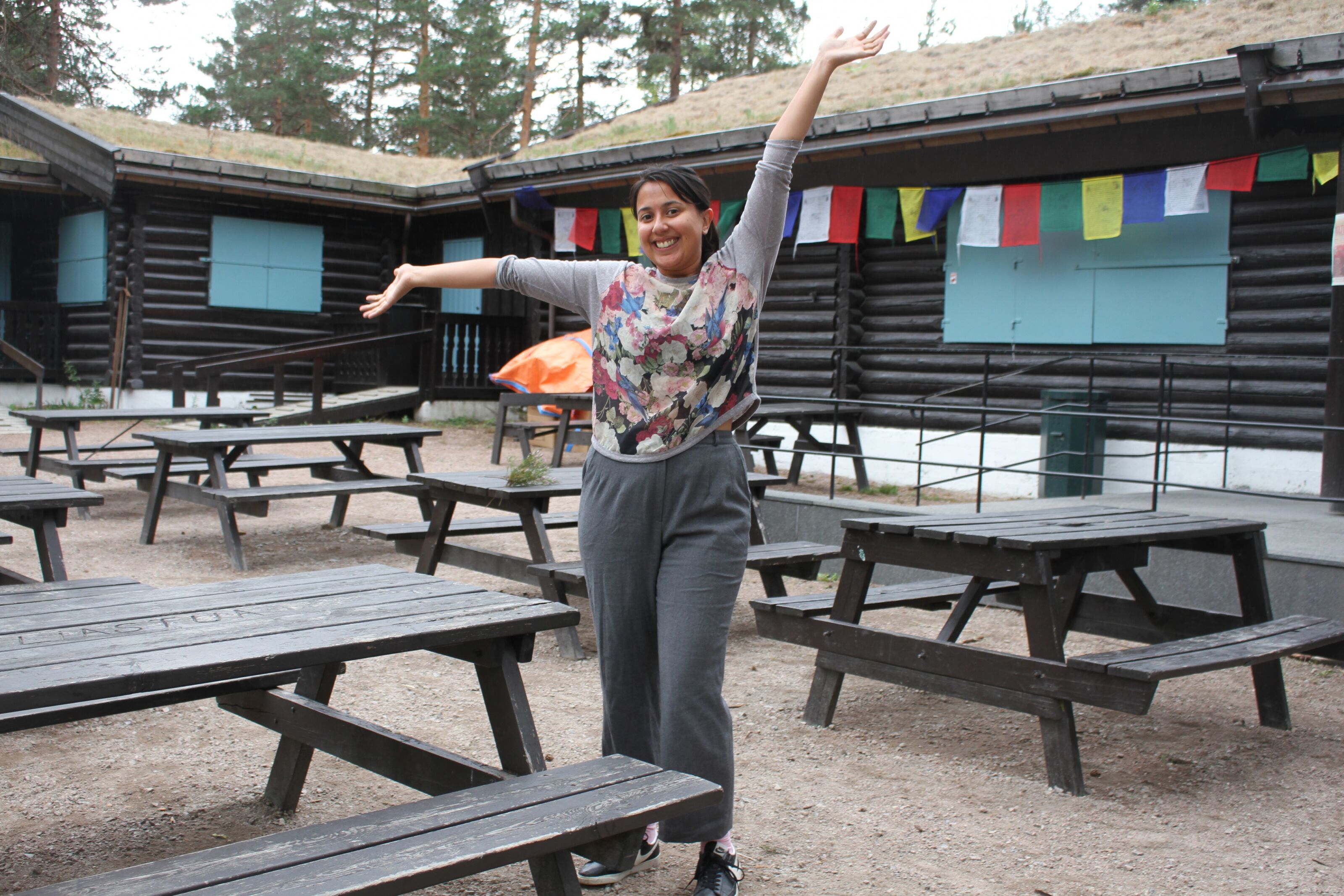 SPENT: Neha Naveen er både spent og klar for å arrangere aller første utgave av Kulturlia oppe ved Liastua. Foto: