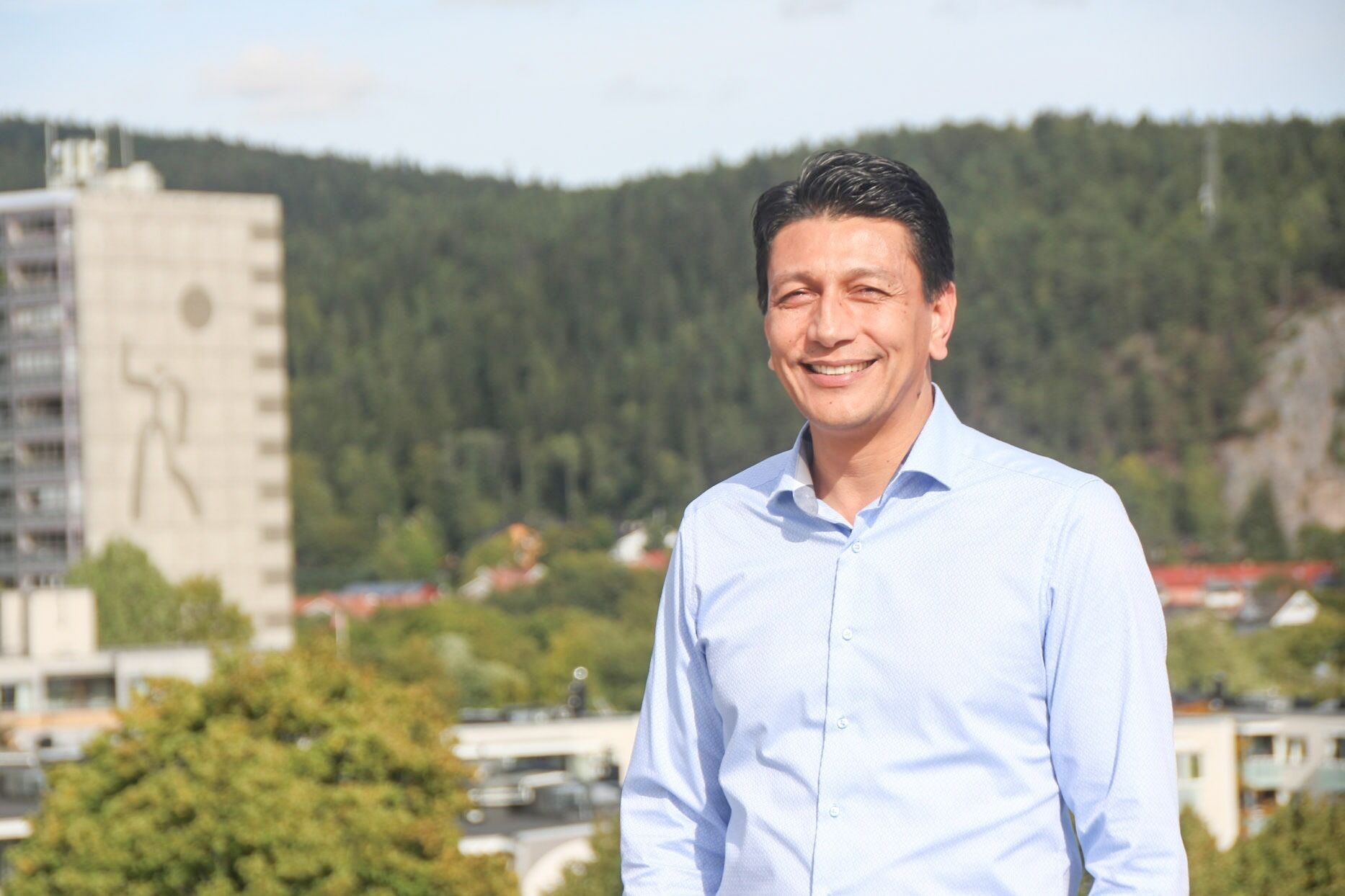 Ayub Tughra er bydelsdirektør i Bydel Grorud, og kommer til Grorud Rotary Club onsdag 21. oktober for å holde foredrag. Foto: