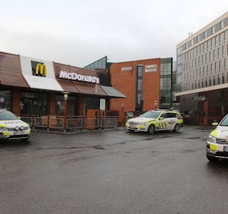 RANET: McDonalds ved Radisson Blu Alna ble ranet tirsdag 10. januar. Foto: