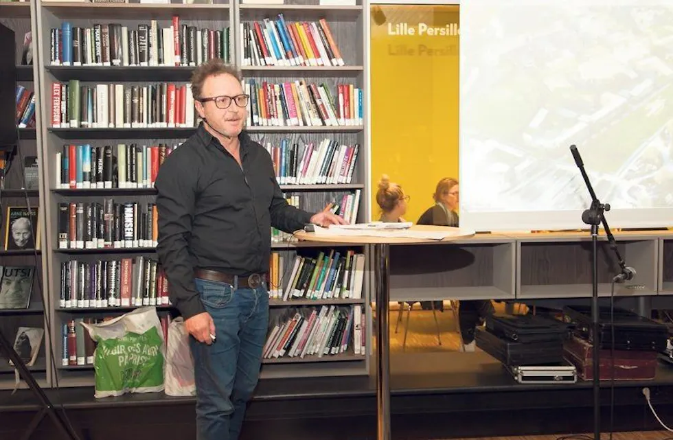 «DRABANT I FORKANT»: Gerrit Mosebach fra plan- og bygningsetaten fortalte om planene for å gjøre Furuset til en forbildebydel i «FutureBuilt»-prosjektet. Foto: