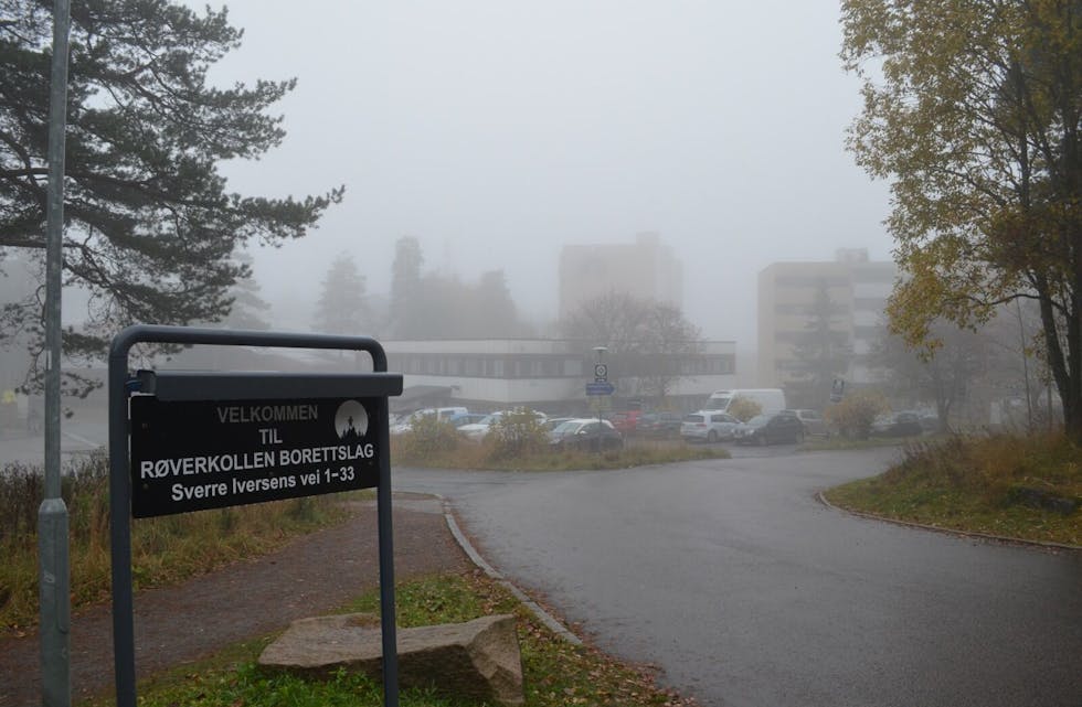 FUNNET DØDE: Det var i dette borettslaget på Romsås de tre døde kvinnene ble funnet i en kommunal leilighet. Foto:
