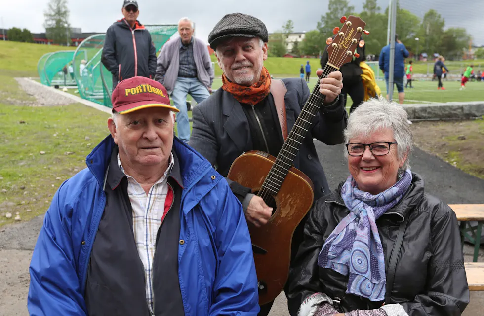 FAST INNSLAG: I fjor måtte festivalen avlyses grunnet koronapandemien, men i år har gjennomføringen fått tommel opp. På programlista finner man blant annet Trond Granlund. Han er fast gjest og er her avfotografert med Joaquim Costa Formiga og Gunvor Bretting på kulturfestivalen i 2019. Foto: