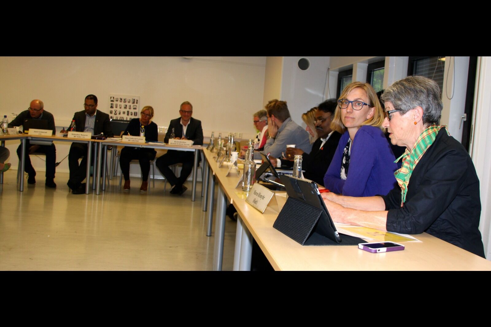 I FLERTALL: Rødt, SV, Ap og MDG landet et flertallsvedtak om at bydelsadministrasjonen må gjøre en ny utredning av vikarpool-saken. Foto: