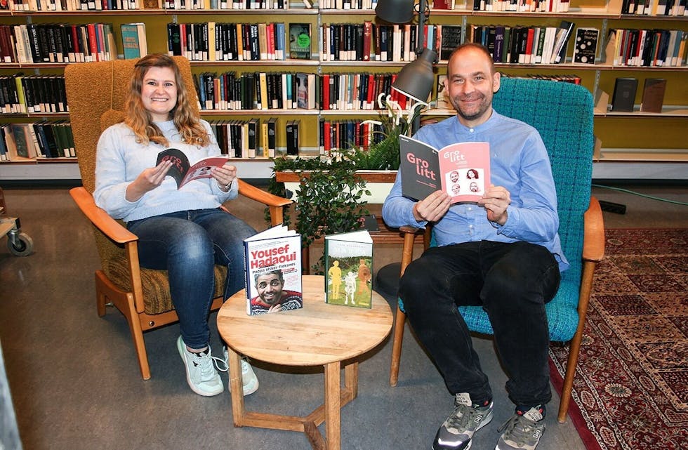 SPENTE: Madeleine Ryen (t.v.) og Sveinung Lutro gleder seg over at Groruddalen Litteraturfestival kan få gå med fulle bibliotek og med flere store navn på plakaten. Foto: