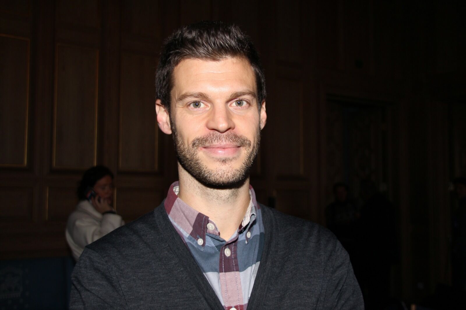 PÅ LISTA: Bjørnar Moxnes (R) forteller at «Idrettens Hus – Nordbyen» står på lista når de skal budsjettforhandle med byrådet. Han mener prosjektet er viktig for breddeidretten i Groruddalen og Oslo.  Foto: