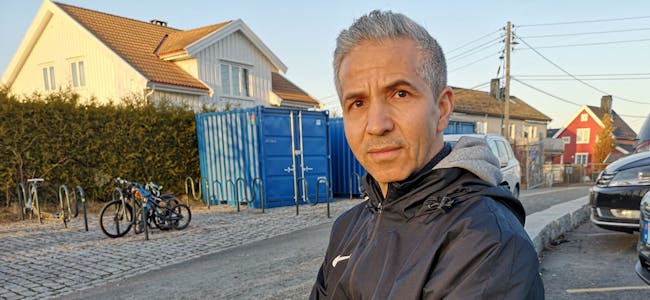 VENDER TILBAKE: Samir Taghizadeh flyktet selv gjennom Ukraina og Polen for 21 år siden. Nå reiser han tilbake for å hjelpe dagens flyktninger. Foto: