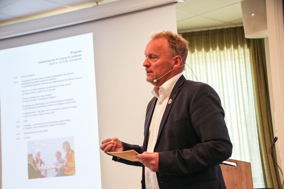 ALDERSVENNLIG BY: Byrådsleder Raymond Johansen (Ap) er opptatt av at man fyller de ekstra leveårene man nå har med noe meningsfylt for både seg selv og fellesskapet. Foto: