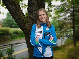 KLAR FOR VM: Oppladningen har vært trøblete, men Andrine Benjaminsen er likevel optimist når hun stiller til start i orienterings-VM om noen uker.