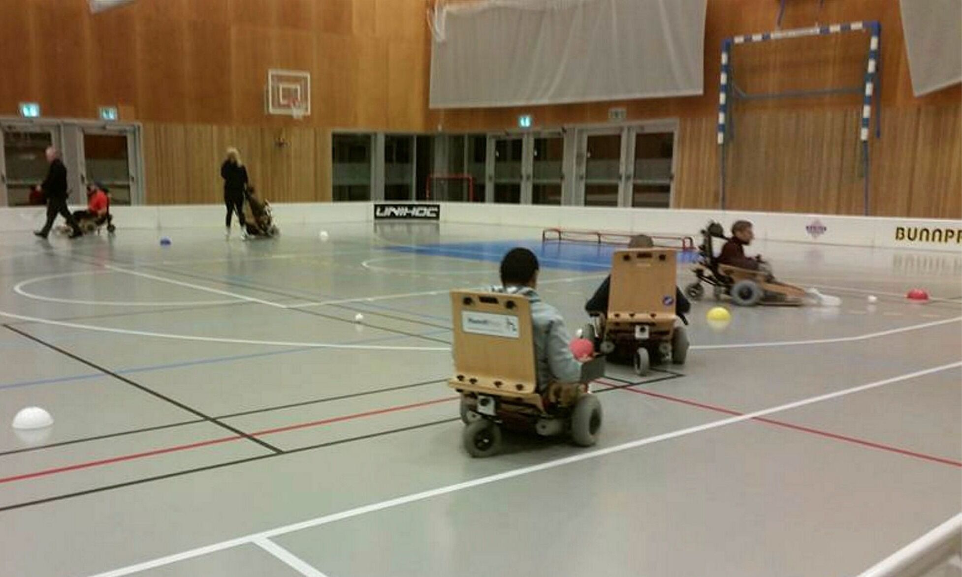 MESTRINGS- OG LAGFØLELSE: Men for å få til en ordentlig trening trenger man nok spillere! Foto: