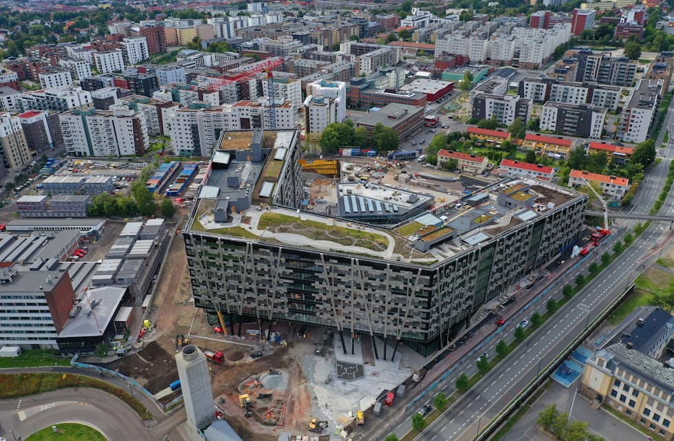 IØYENFALLENDE: Økern Portal ruver i terrenget på Økern. Foto: Oslo Pensjonsforsikring