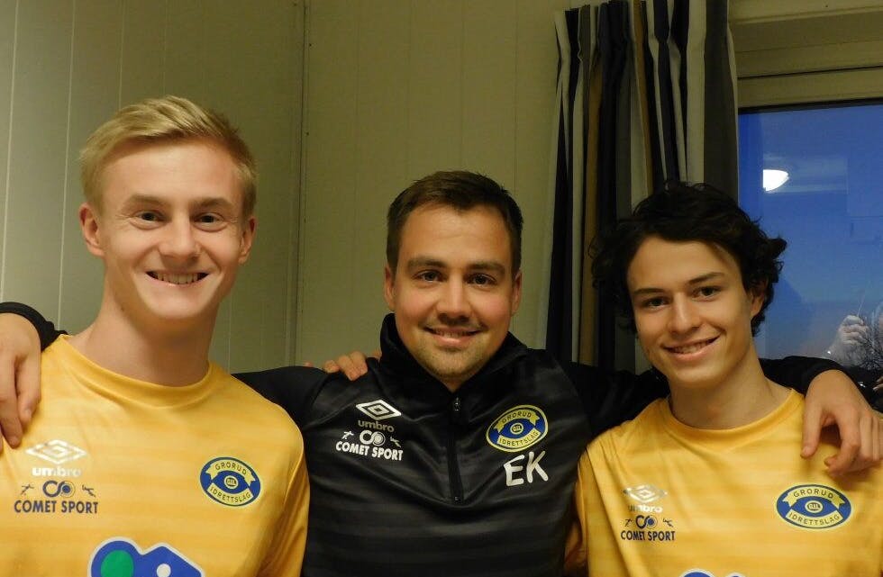 FORNØYD: Grorud-trener EIrik Kjønø er strålende fornøyd med å få Oscar Aga og Leo Cornic på laget til den kommende sesongen. Foto: