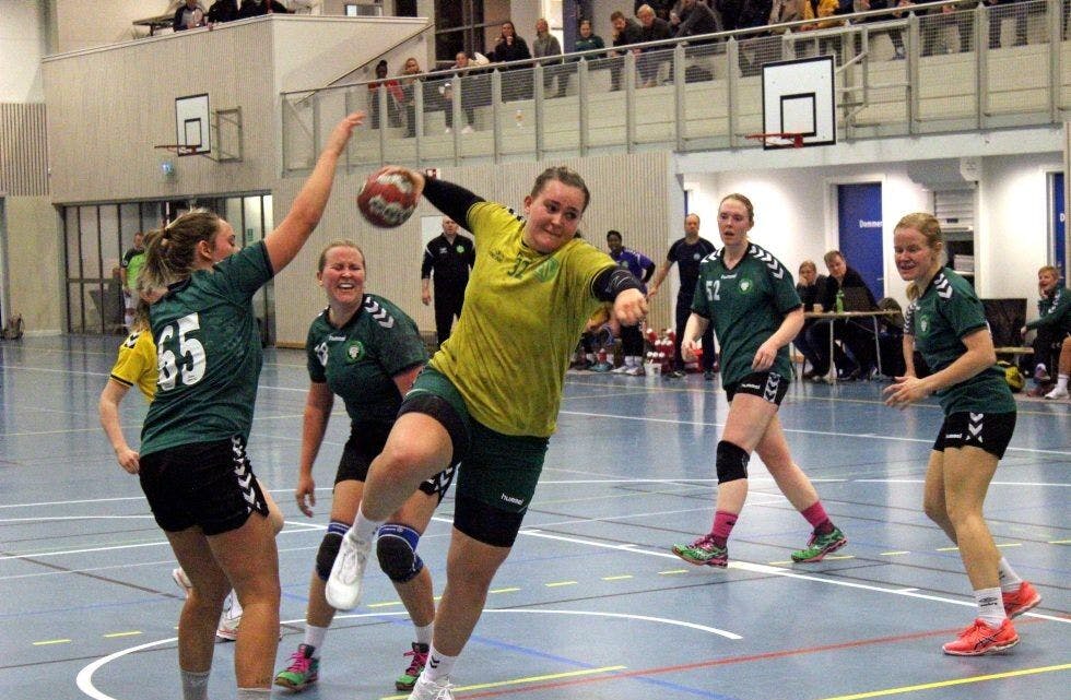 RÅSTERK: Ellingsruds strekspiller Katrine Kvanvik Eriksen var svært delaktig i gultrøyenes seier over Groruddals-rivalene fra Ammerud 2. Foto: