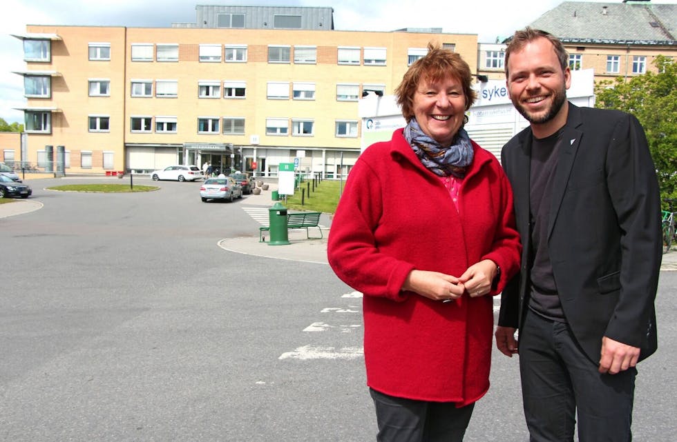 VIL HA SYKEHUS: SVs gruppeleder i bystyret Marianne Borgen og partileder Audun Lysbakken setter av penger til Aker-gjenåpning i sitt forslag til revidert statsbudsjett. Foto: