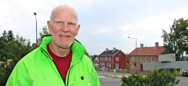 EN GLAD MANN: Ole-Jørgen Pettersen er så glad i jobben at han ser på arbeidsplassen som sitt andre hjem, men den opprinnelige drømmejobben var egentlig noe helt annet. Foto: