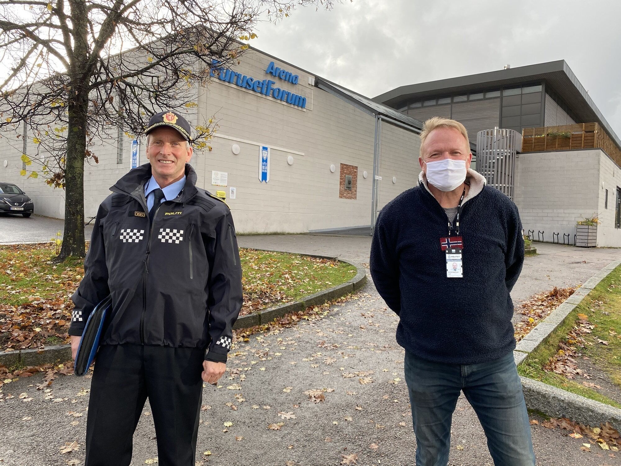 SAMARBEIDSFORUM: Roy Cato Einarsen (t.v.) og Leif Rosenkilde inviterer til Samarbeidsmøte for trossamfunn i Groruddalen onsdag 28. oktober. Møtet finner sted i Furuset Forum med svært begrenset adgang for publikum - men hele møtet sendes live på Facebook-sidene til Forebyggende Stovner og Akers Avis Groruddalen fra kl. 17.25. Foto: