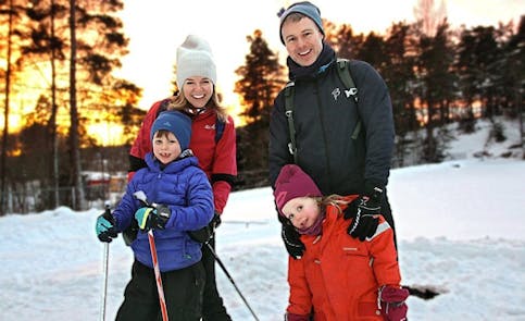 BITT AV SKIBASILLEN: Familien McArdle har blitt helfrelste skientusiaster. Foto: