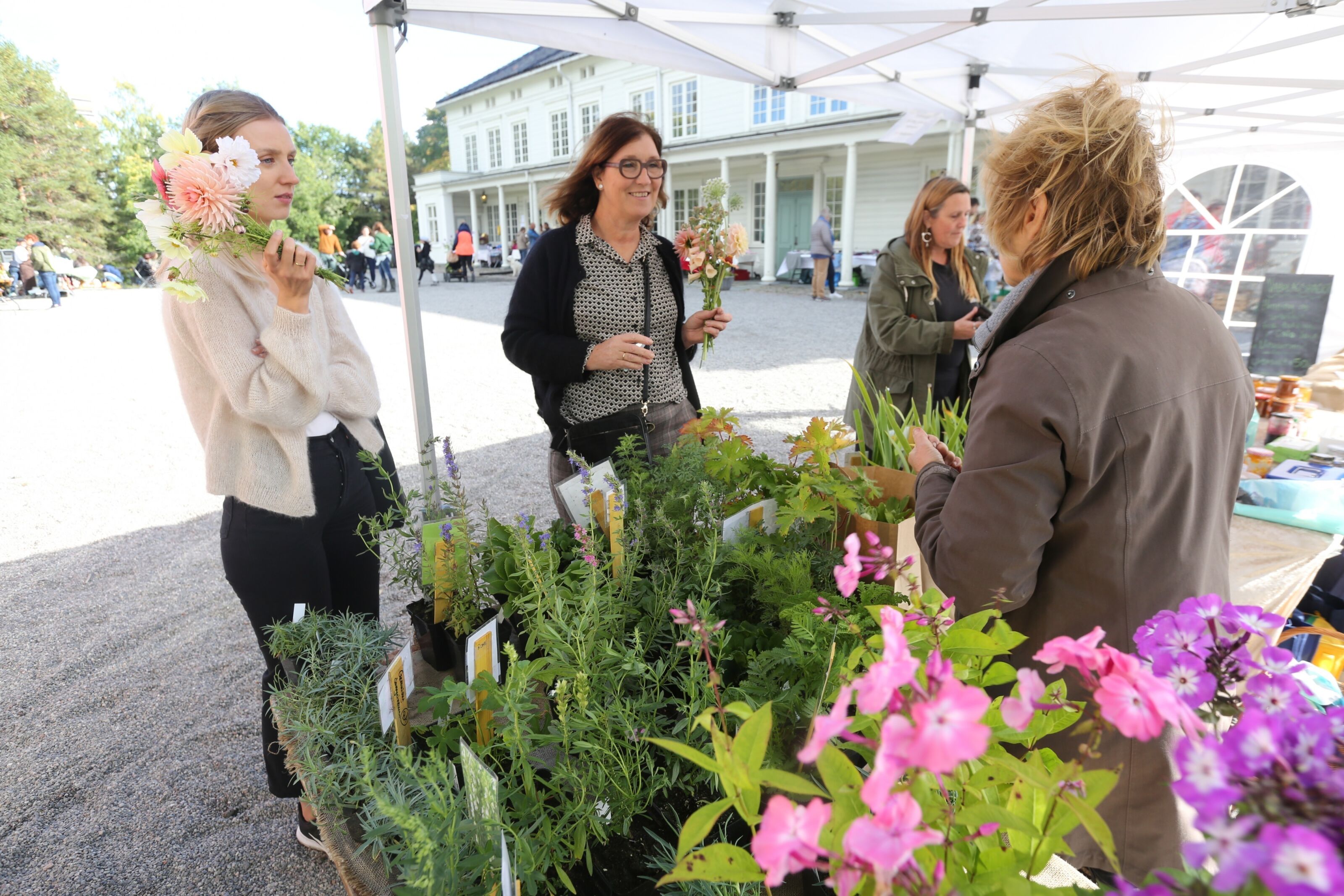Markedsdag på Linderud gård. Foto: