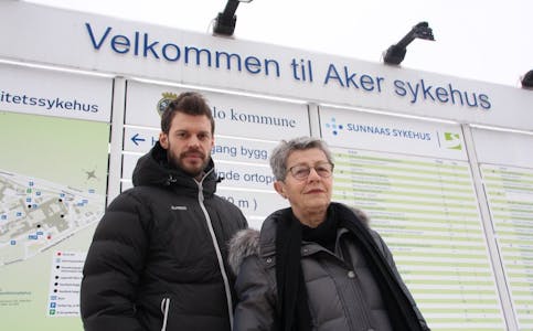 RØDT RASER: Bjørnar Moxnes og Maren Rismyhr mener det er galskap å prioritere Gaustad, og dermed forsinke Groruddalens retur til Aker sykehus. Foto: