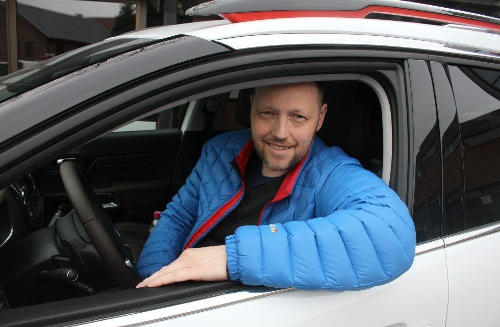 HAR TRUA: Tormod Ødegård fra Bøhm Auto tror C5 Aircross kommer til å bli en suksess. Foto: