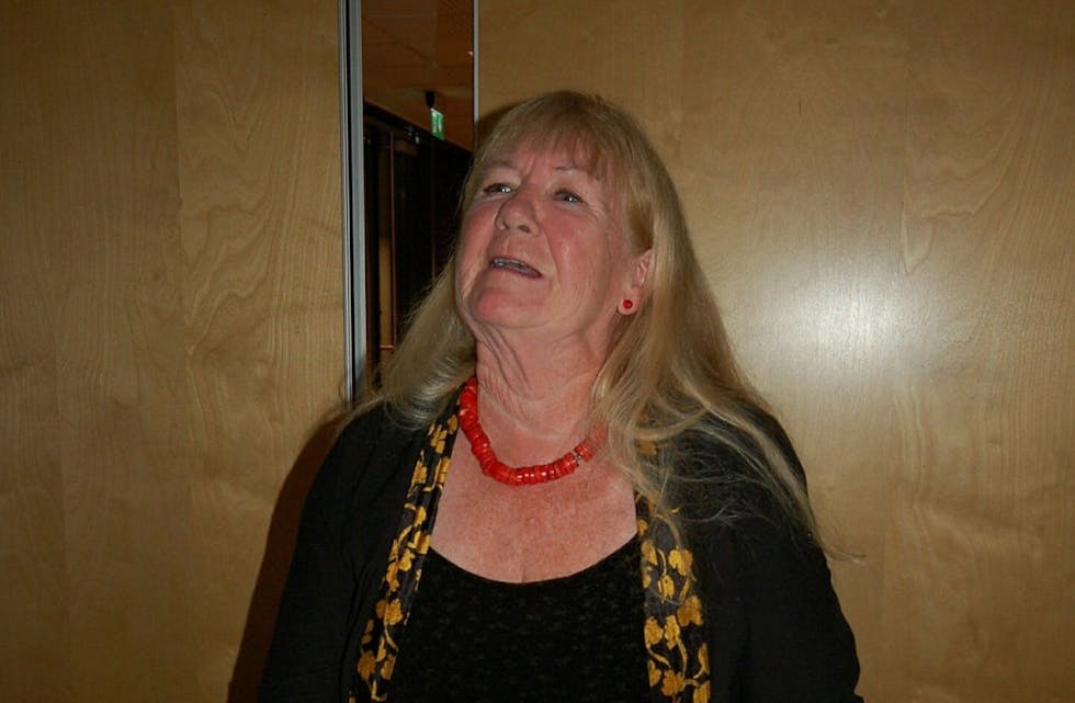 Marianne Hølmebakk takket for at Operasjon Ved sørget for å holde gubbene i så god form! Foto: Rolf Kristiansen