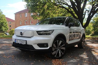 TEISEN: Volvo XC40 kommer som helelektrisk SUV med drøyt 40 mil batterirekkevidde og blant annet Google implementert i bilen. Foto: