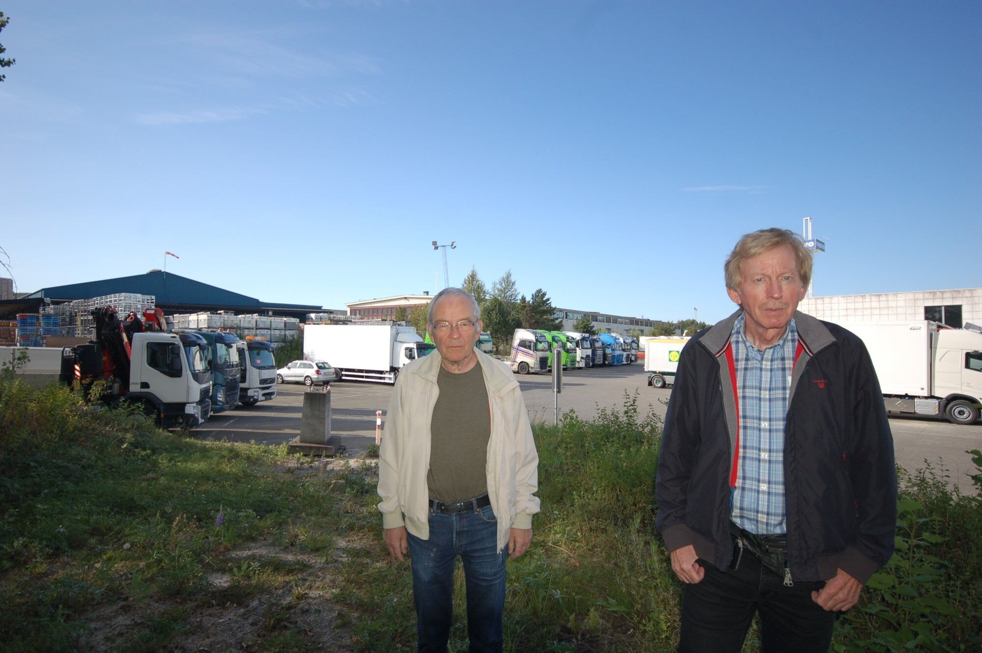 SAMME ARGUMENTER: Arne Rolijordet (Rødt) og Knut Røli (Ap) er fornøyd med at Plan- og bygningsetaten bruker de samme argumentene som bydelen har gjort i årevis nr man nå stanser planene for utbyggingen av Kjelsrud. Foto: