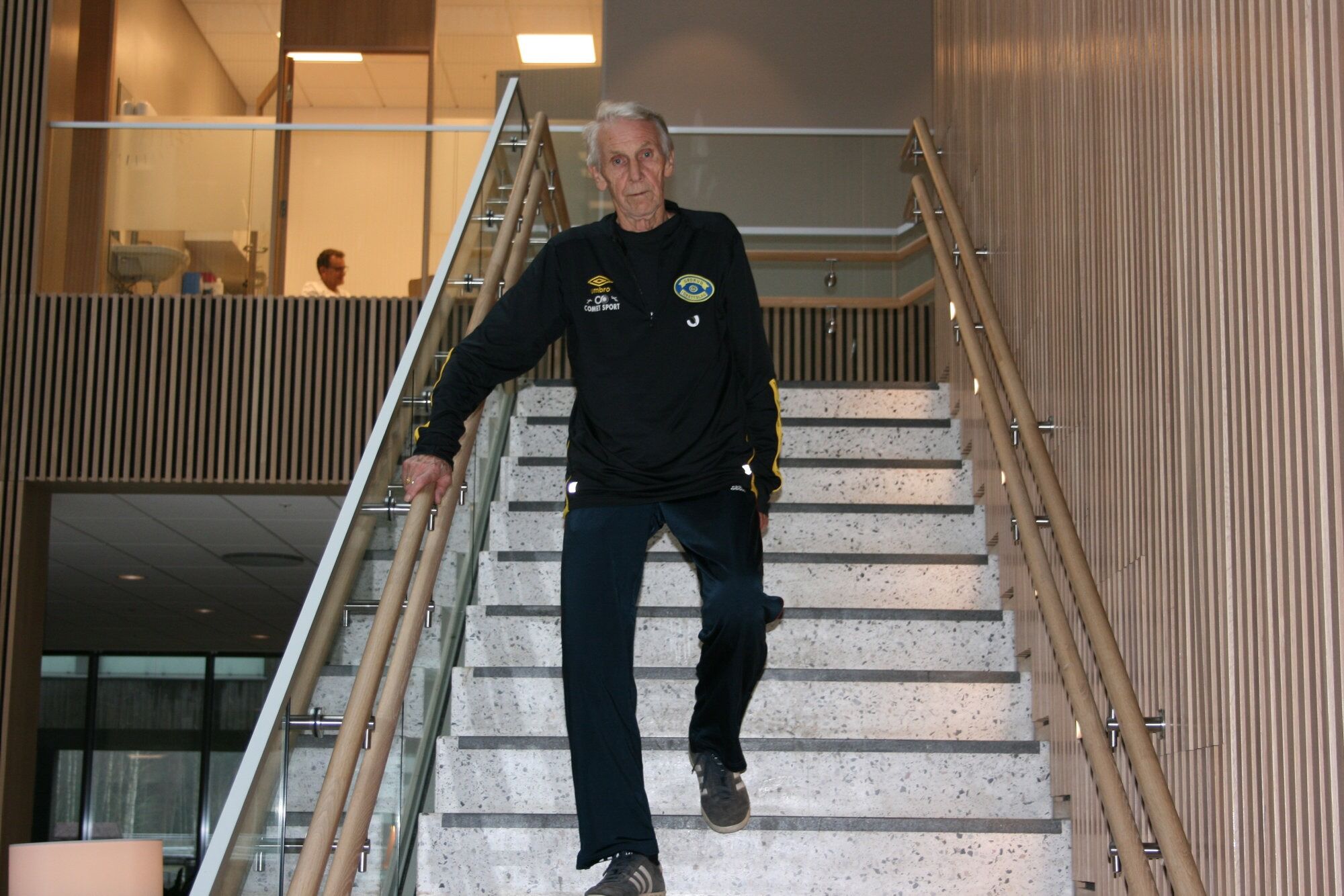 STOR BEDRING: Per Harviken klarte ikke å gå trapper i noe stor grad da han kom til LHL. Det har endret seg. Foto: