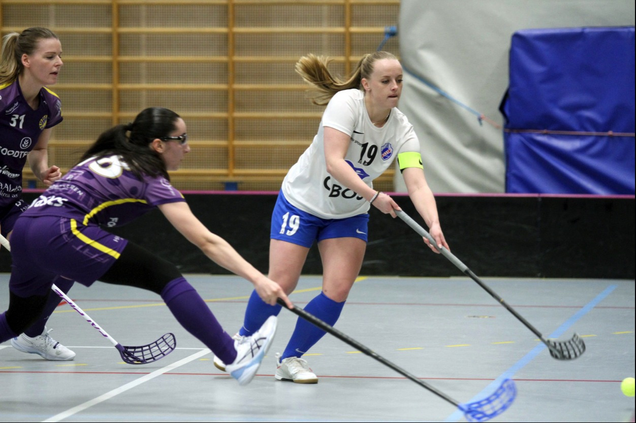 REVANSJESUGEN: Grei-kaptein Kine Hedlund Eriksen er revansjesugen etter at serifinalen mot Tunet ble tapt i helgen. Foto: Frank Nordseth/ Norges Bandyforbund