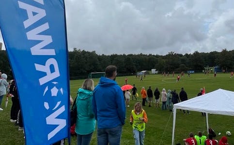 Norway Cup sparkes denne søndagen i gang! Det vil si fotballglede og minner for livet på Furuset. 