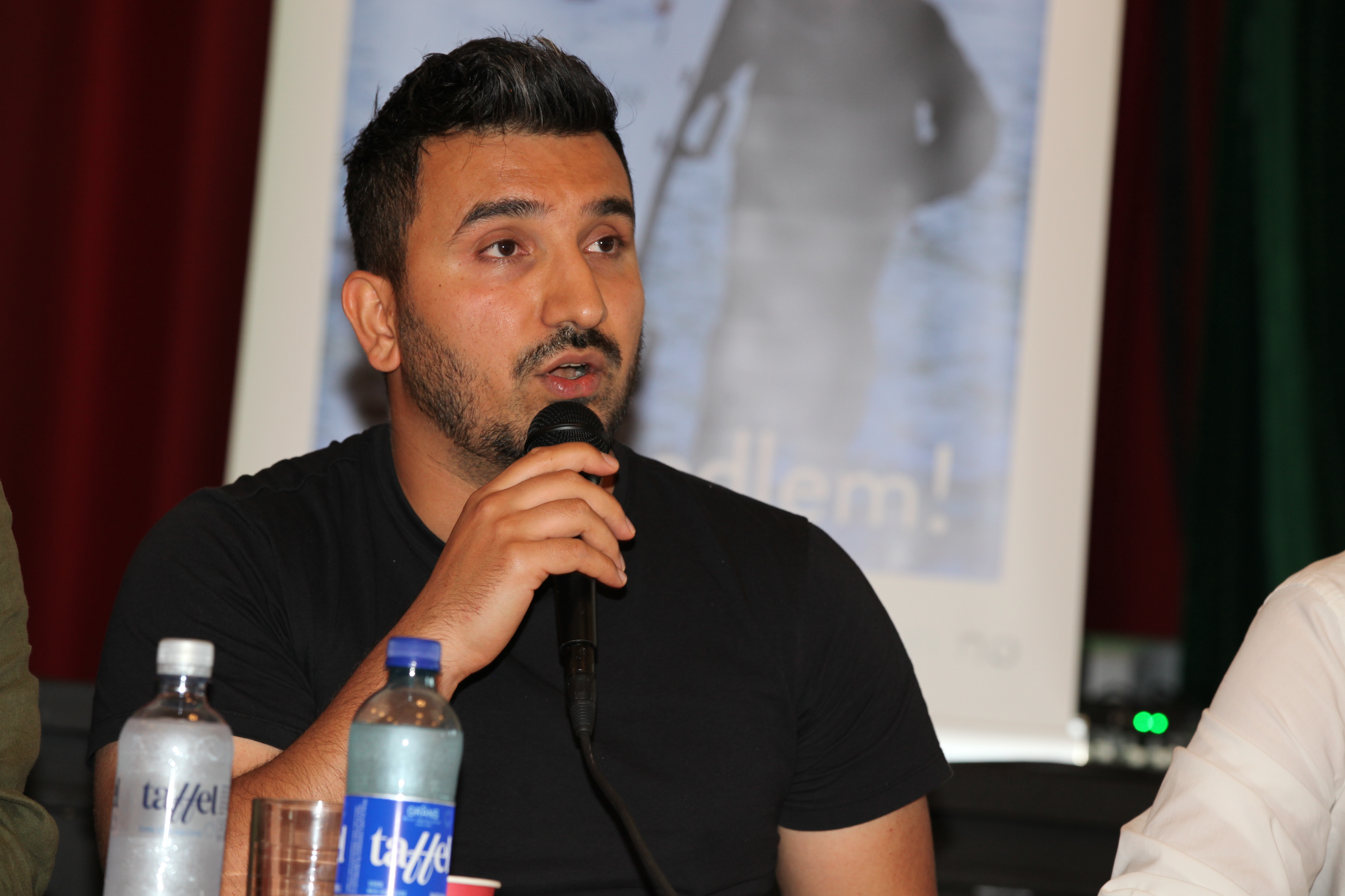 Siavash Mobasheri (R)