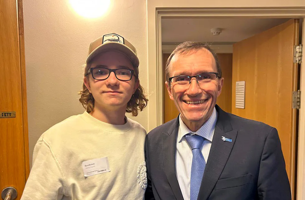 FIKK MØTE AUGUSTIN: Augustin og utenriksminister Espen Barth Eide.