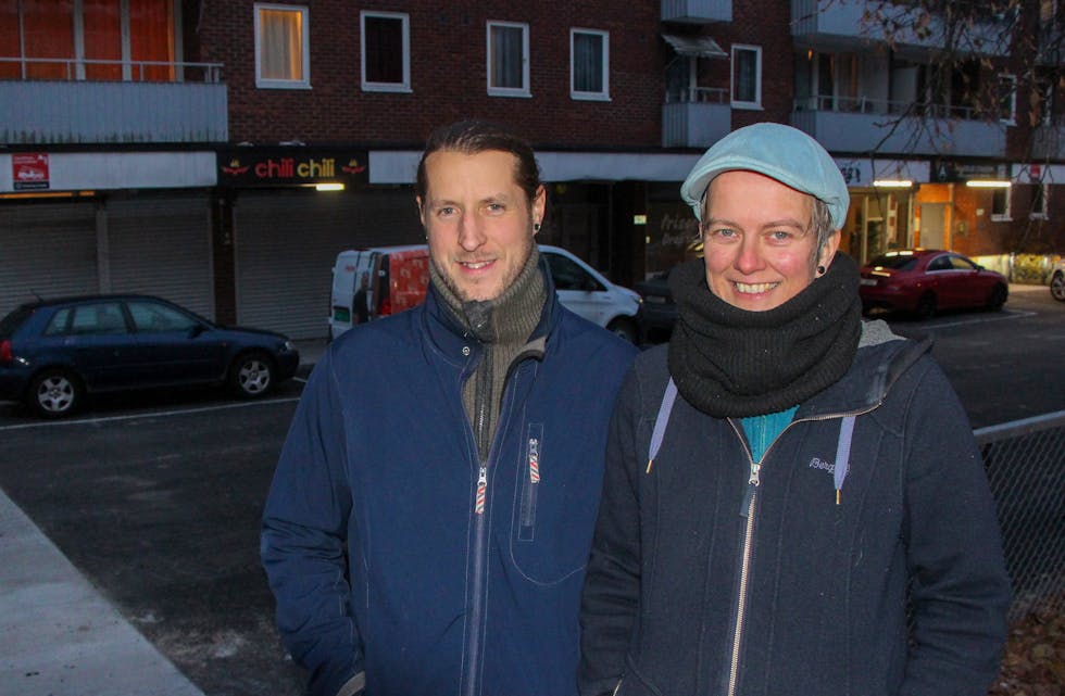 VET HVA DE GJØR: Fabien Chaon og Veslemøy Pedersen har drevet restaurant og serveringssteder tidligere, og har god støtte fra naboene på Ammerud i sitt ønske om å starte en kafé i Ammerudveien. 