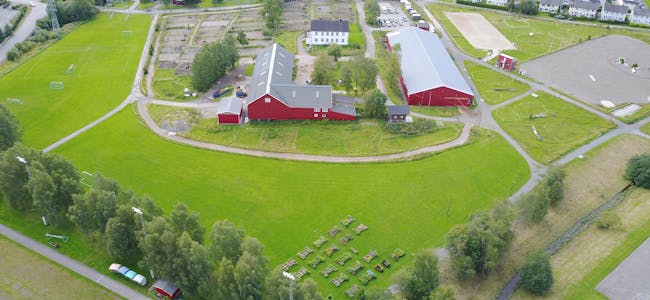 FORESLÅR BOLIGER: Eierne på Ellingsrud gård har sendt inn forslag til omregulering av gården til boliger.