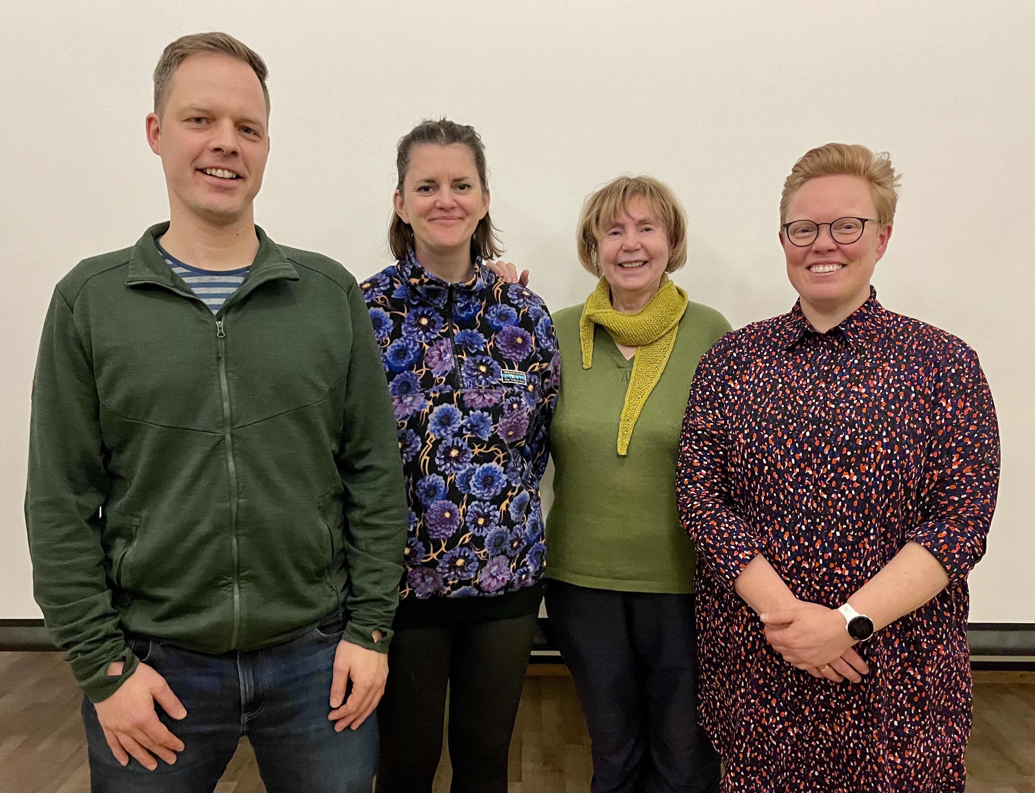 Det nyvalgte styret i Apalløkka vel, bestående av Christian Markus Weber, (f.v), Camilla Gjendem, Kari Margrethe Bjørklund og Marte Oraug Skogtrø.