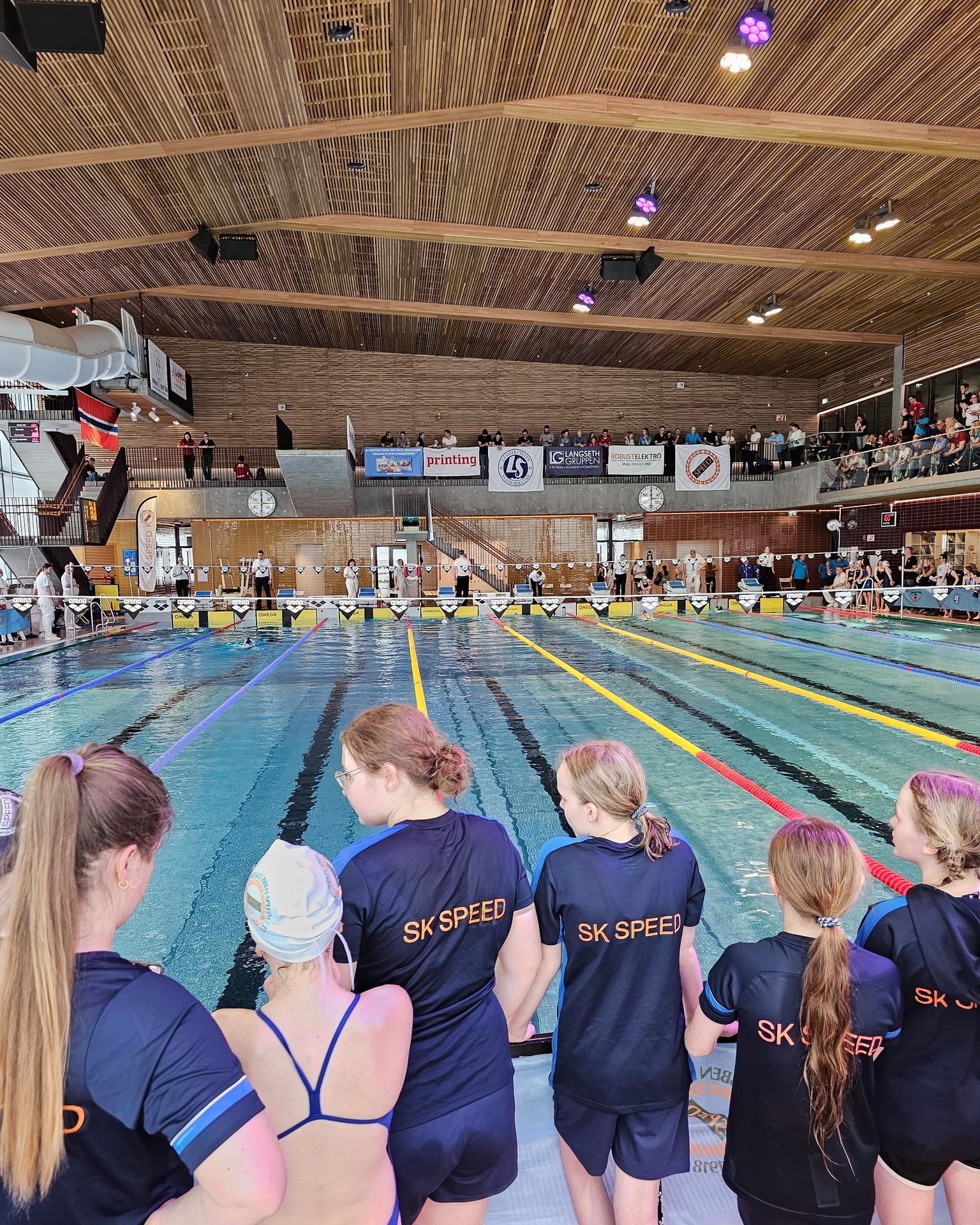 Noen av utøverne fra SK Speed.