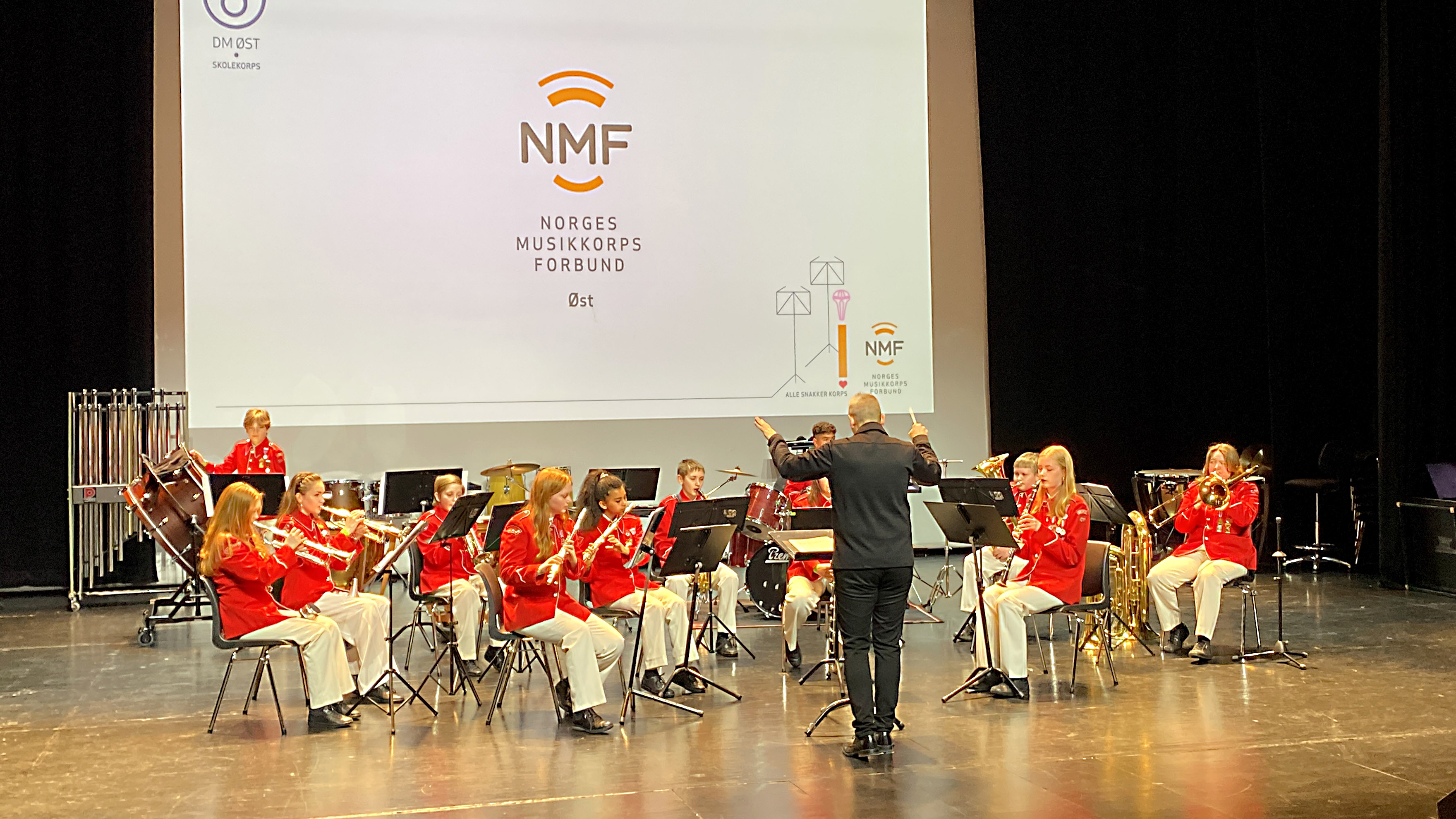 Det ble en imponerende 3. plass til hovedkorpset under helgens distriktsmesterskap i Asker. De fikk hele 91,5 poeng av 100 mulige!
