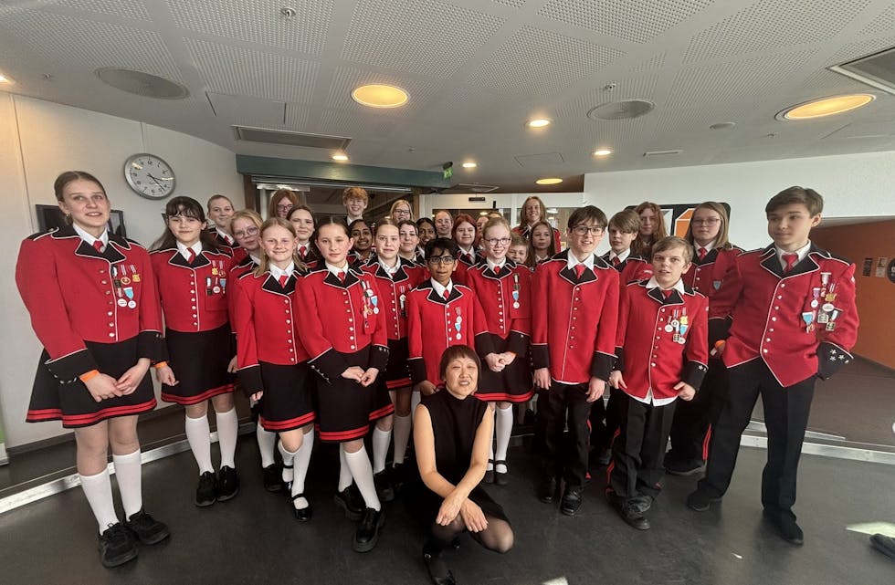 STOR LAGINNSATS: Hovedkorpset og dirigent Yvonne Hetting dro seieren i land som et lag.