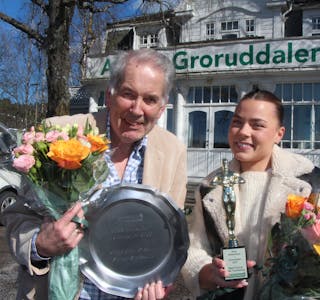 VINNERE: Frank Fossum og Maria Tronrud får prisen årets idrettsleder og årets idrettsutøver i Groruddalen for 2023. 