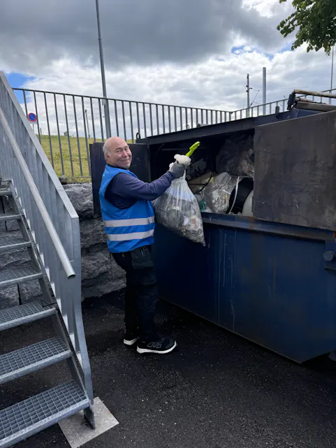 INGEN TVIL: Her skal søpla.