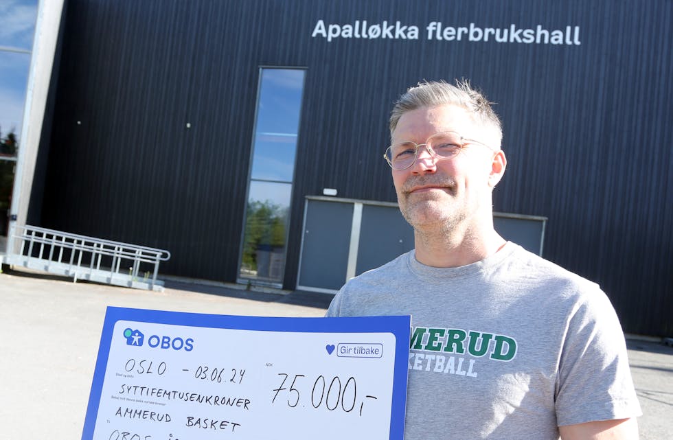 VIKTIG STØTTE: Styreleder Jo Andreas Fagerheim i Ammerud Basket setter enorm pris på å kunne motta 75.000 kroner fra Obos som gjør det mulig å arrangere åpen hall i sommerferien.