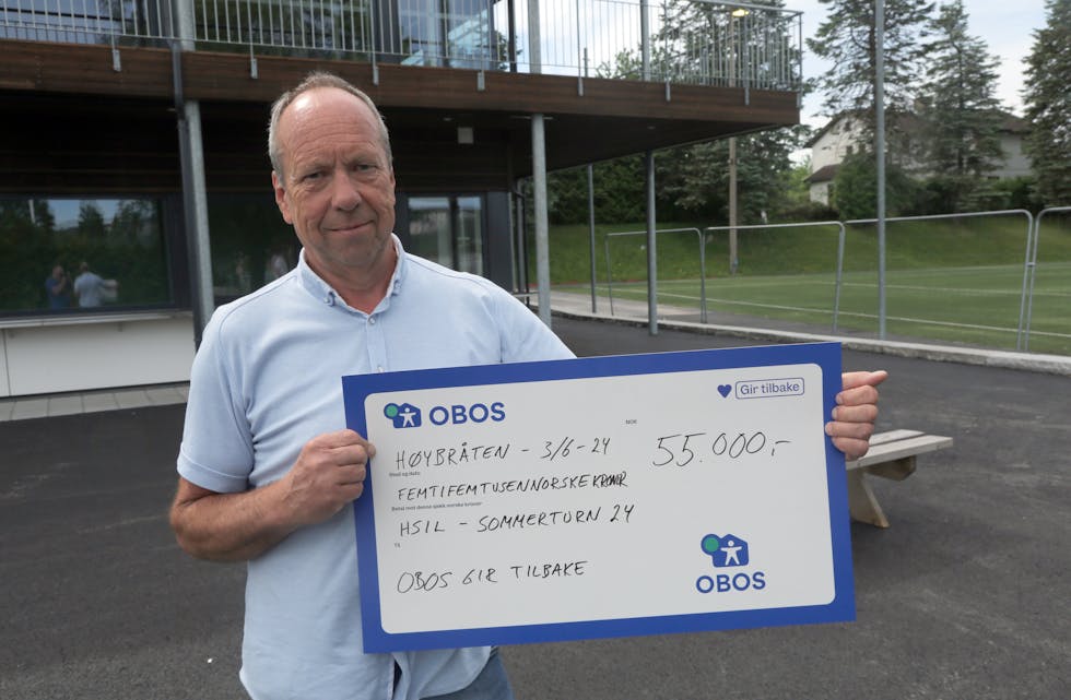 BLID MANN: Styreleder Jon Schmidt I HSIL var svært takknemlig for sjekken fra Obos.